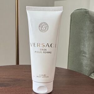 Versace Eros Pour Femme White and Gold Body Lotion
